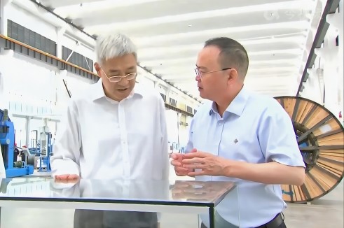 江西省委书记尹弘到凯时集团电缆（江西）调研